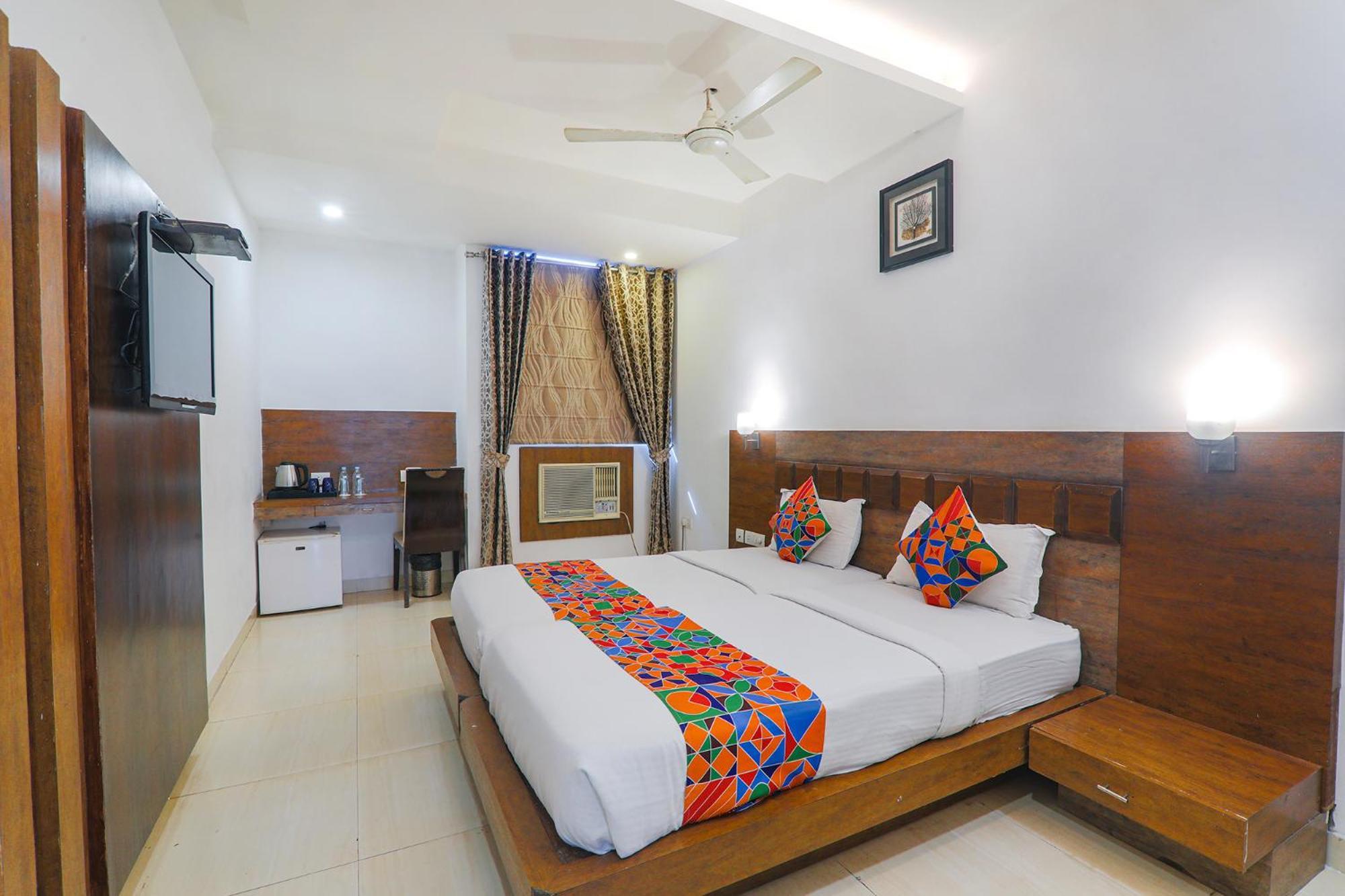 Fabhotel Prime The Continental Lucknow Luaran gambar